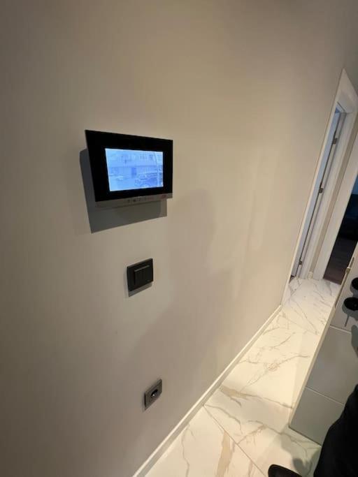 Apartamento Zeytinburnu Merkezi Konumda, Sifir Daire & Esyalar Estambul Exterior foto