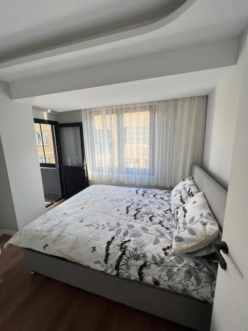 Apartamento Zeytinburnu Merkezi Konumda, Sifir Daire & Esyalar Estambul Exterior foto